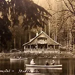 Jezirko Lesni Restaurant & Jáchymov