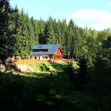 Jezírko Lesní Restaurant&penzion Penzion